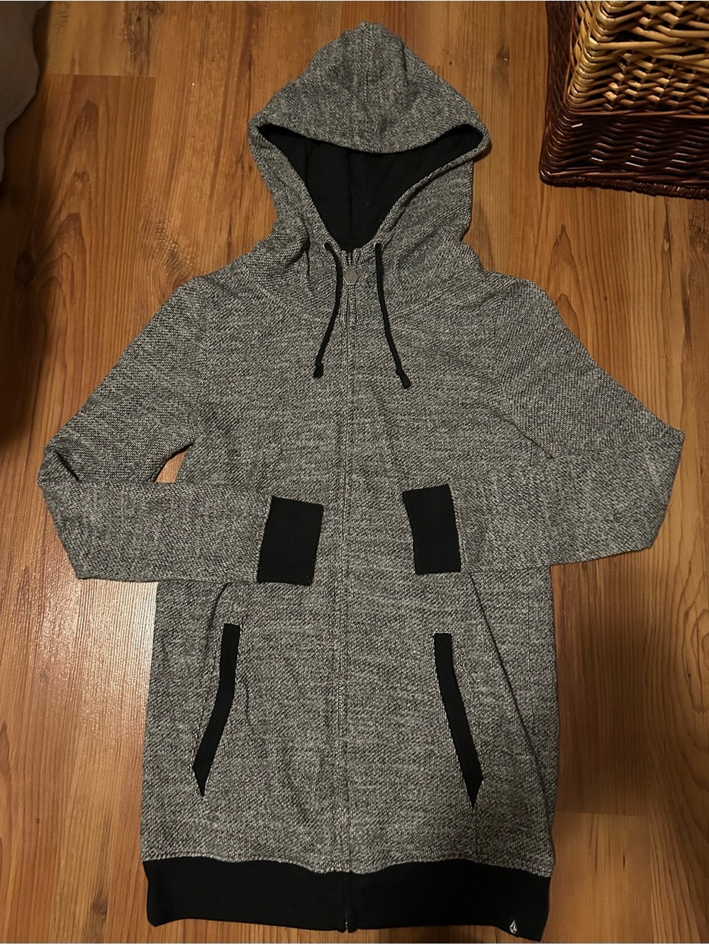 Volcom Gray Hooded Zip Sweater with Black Accents 🖤